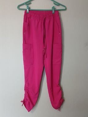 Women's Hot Pink Cargo Scrubs Size XXS